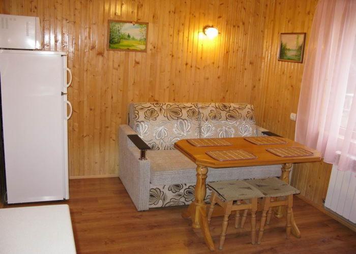 Cottage house 야렘체 외부 사진